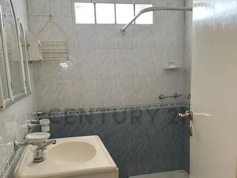 OPORTUNIDAD  VENTA departamento 2 ambientes  con ubicacion premiun en Berazategui centro
