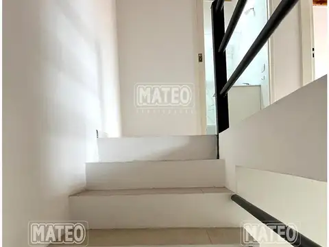 Dúplex en Condominio Paso del Rey, Lado Sur.