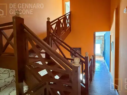 Depto Tipo Casa en Venta con 2 cocheras