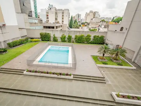 2 AMBIENTES EN TORRE CENTENARIO CON COCHERA