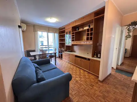 Departamento en Pichincha, 2 dormitorios, amoblado 