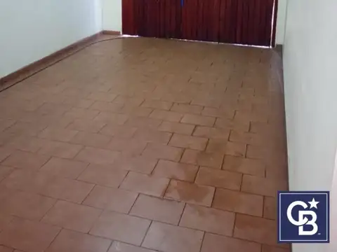 Bermudez al 100, Pilar