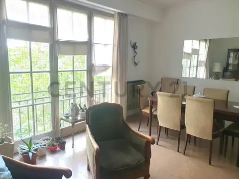 Ate Brown 2100, Piso 5