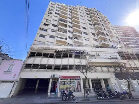 Alquiler cochera. abasto. rosario.