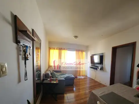 EN VENTA DEPARTAMENTO 3 AMBIENTES CON COCHERA -VILLA CELINA