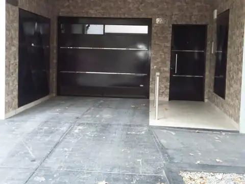 DEPARTAMENTO 2 AMBIENTES CON COCHERA SARANDI