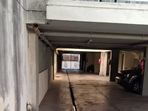 Cochera en Venta Fija