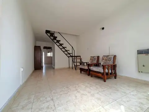 Depto Tipo Casa en Venta de 2 dormitorios