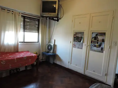 DTO 3 AMB 82 M² EDIF 100