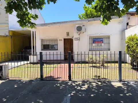 CASA EN VENTA EN POLVORINES