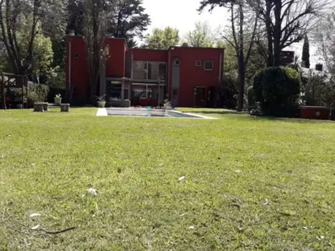 CASA VENTA PARQUE LELOIR ITUZAINGO