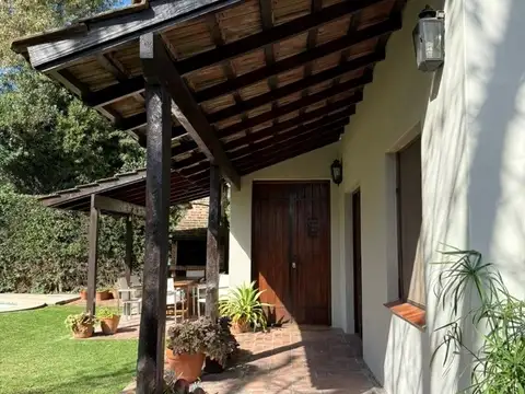 las acacias 100
