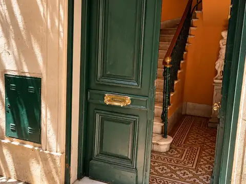 Depto Tipo Casa en Venta de 4 ambientes