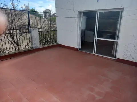 Coronel Pagola 3800, Piso 1