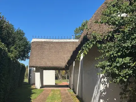 Casa en Venta de 4 dormitorios