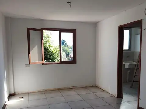 Departamento en alquiler c/ cochera en Concordia