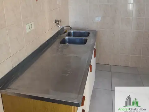 Departamento en Alquiler con 1 cocheras