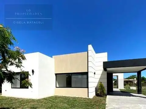 Casa en Venta en Altos De Manzanares, USD 185.000