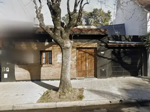 Local Planta Baja con Garage y Quincho