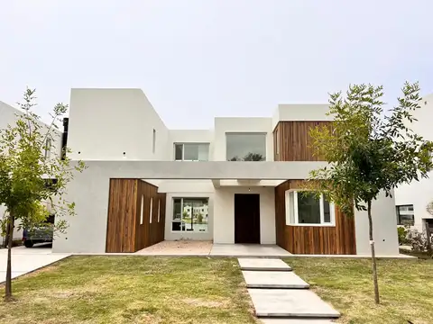 Venta -  Casa Almendro -  5 Ambientes - A estrenar - Barrio Privado Santa Ana, Villanueva, Tigre