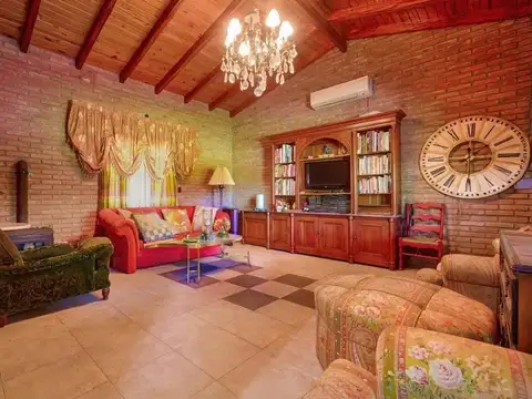 Venta o permuta de Casa en funes