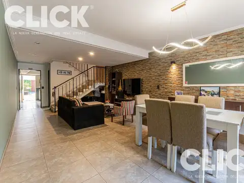 Depto Tipo Casa 5 ambientes con 3 baños