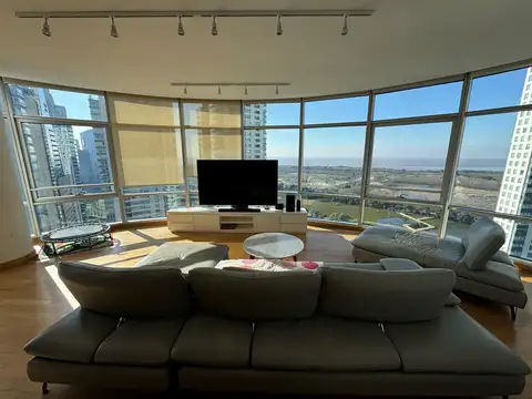 Departamento en Alquiler de 4 ambientes