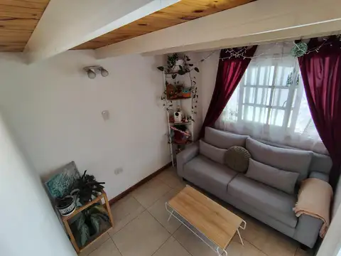 Depto Tipo Casa en Venta de 2 ambientes
