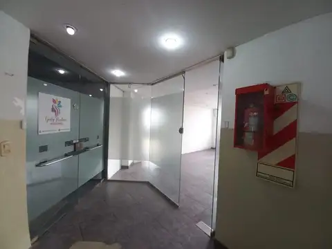 Oficina en Alquiler en Grand Bourg, USD 800