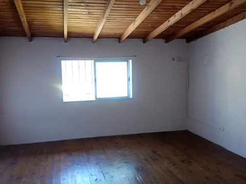 Depto Tipo Casa 2 ambientes con 1 baño