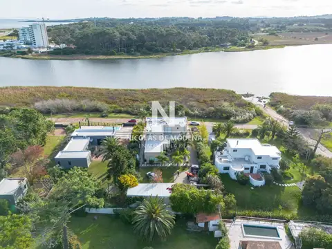 Casa en Venta en Laguna del Diario, USD 1.150.000