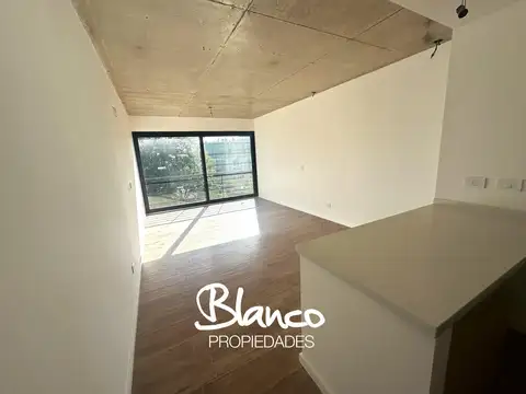 Departamento en Alquiler en Pilar, USD 450