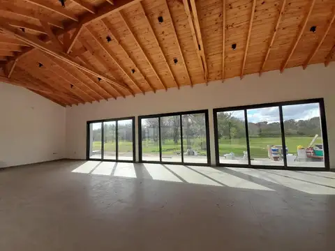 Av. Domingo Fernandez Beschted  s/n, Lujan