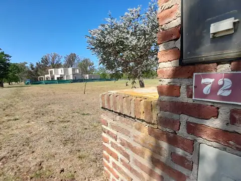 Terreno en Venta en La Elina, USD 13.000