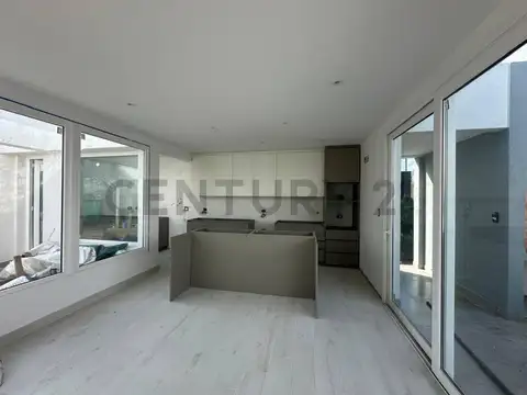 alejandro khorn general hornos 1744 , Piso 0