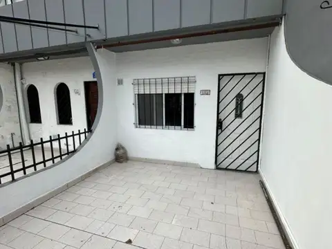 Casa en Alquiler en Villa Luzuriaga, Partido de La Matanza