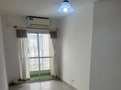 DEPARTAMENTO DE 1 HABITACION POR ITUZAINGO