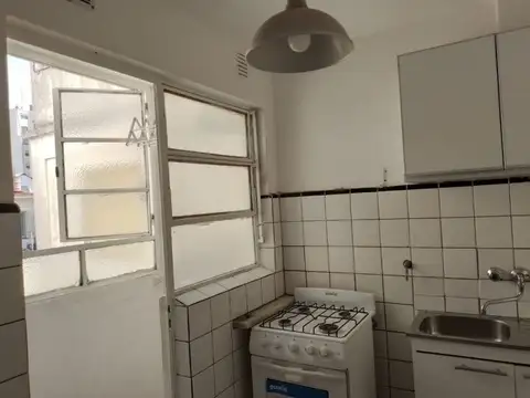 ALQUILER BOEDO 2AMB MAZA 919  2 piso P/ESCALERA