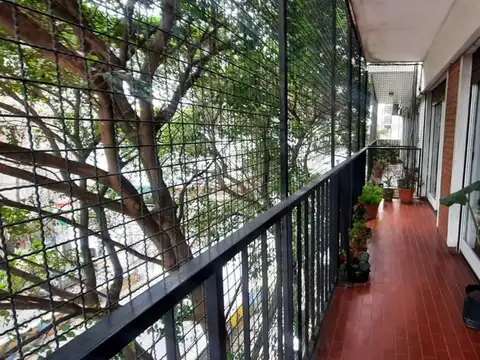 Departamento 4 ambientes con 2 baños