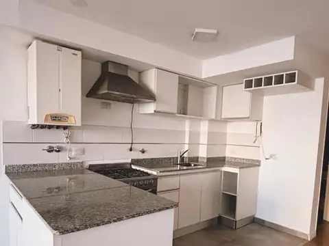MONOAMBIENTE EN ALQUILER   EN VILLA LURO