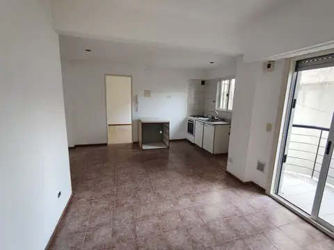 Cullen 4800, Piso 1