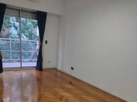 Vidal 1500, Piso 2