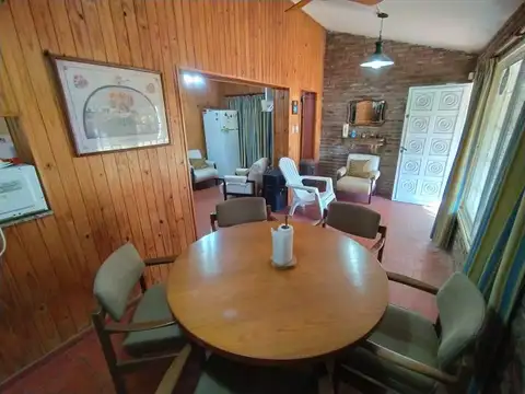 Casa sobre Terreno de 1.100 m²