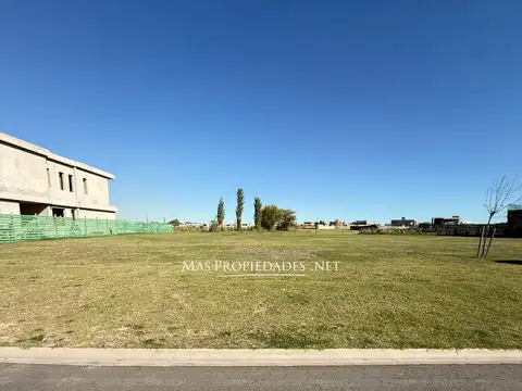 Terreno en Venta de 1077,0 m2