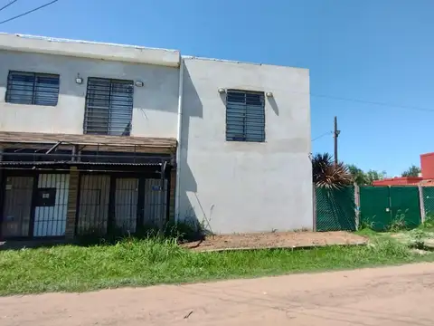 Depto Tipo Casa en Venta de 4 dormitorios