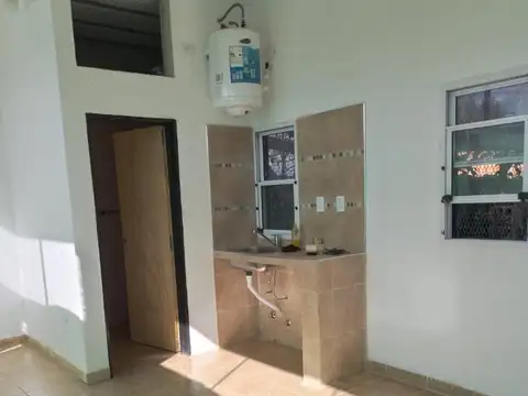 VENTA COMPLEJO 3 DEPARTAMENTOS EN LA REJA