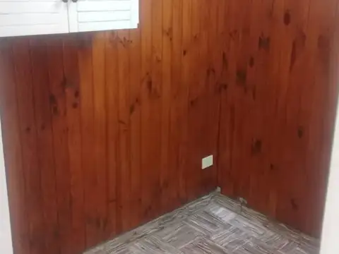 Departamento en Alquiler en Sarandi, $ 450.000