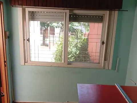Casa en venta c/ cochera en Merlo
