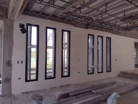 Casa en Venta en San Elíseo Golf & Country Club, USD 470.000