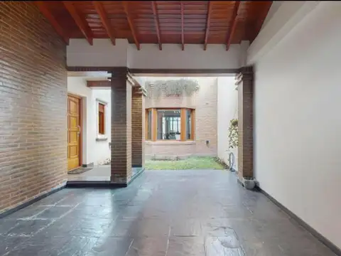 Venta de Casa 3 Dormitorios, La Plata